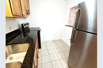 2250 N Lincoln Avenue #308, Chicago, IL 60614 - Photo 5