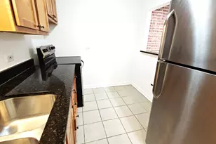2250 N Lincoln Ave, Chicago, IL 60614 - Photo 5