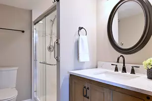 110 W Butterfield Rd, Elmhurst, IL 60126 - Photo 25