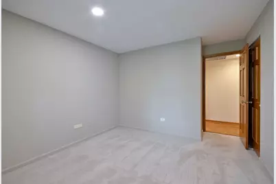 110 W Butterfield Road #302S, Elmhurst, IL 60126 - Photo 17
