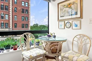 3200 N Lake Shore Dr, Chicago, IL 60657 - Photo 11