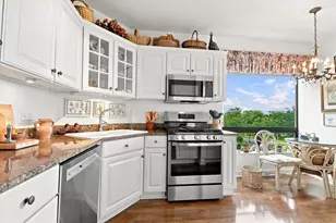3200 N Lake Shore Dr, Chicago, IL 60657 - Photo 13