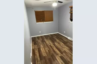 332 W 100th Street, Chicago, IL 60628 - Photo 15