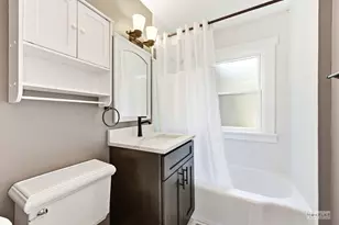 125 W Adams St, Villa Park, IL 60181 - Photo 17
