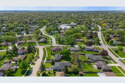662 Orchard Court, Roselle, IL 60172 - Photo 41