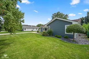 6907 W 111th Pl, Worth, IL 60482 - Photo 27
