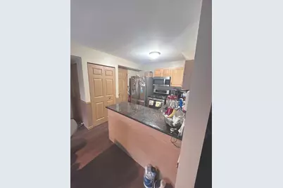 835 Four Seasons Boulevard #835, Aurora, IL 60504 - Photo 5
