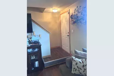 835 Four Seasons Boulevard #835, Aurora, IL 60504 - Photo 3