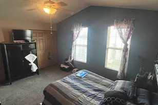 835 Four Seasons Blvd, Aurora, IL 60504 - Photo 9