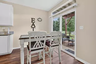 1862 Wisteria Dr, Aurora, IL 60503 - Photo 9