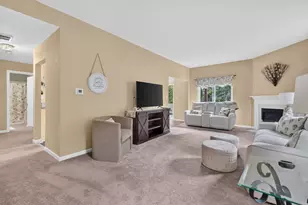 1862 Wisteria Dr, Aurora, IL 60503 - Photo 5