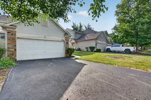 1862 Wisteria Dr, Aurora, IL 60503 - Photo 1