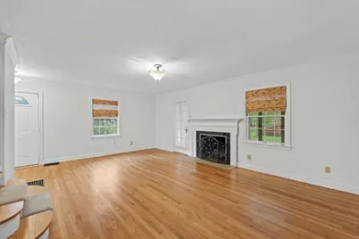 611 S James Street, Champaign, IL 61821 - Photo 7