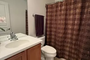 995 Reserve Dr, Elgin, IL 60124 - Photo 23