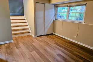 210 Redwood Ct, Vernon Hills, IL 60061 - Photo 21
