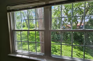 210 Redwood Ct, Vernon Hills, IL 60061 - Photo 19