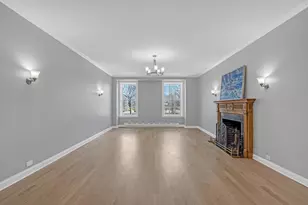 3750 N Lake Shore Dr, Chicago, IL 60613 - Photo 11