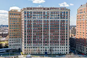 3750 N Lake Shore Dr, Chicago, IL 60613 - Photo 41