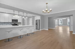 3750 N Lake Shore Dr, Chicago, IL 60613 - Photo 17