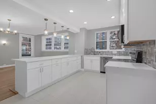 3750 N Lake Shore Dr, Chicago, IL 60613 - Photo 7