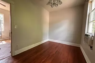 7422 S Blackstone Ave, Chicago, IL 60619 - Photo 29