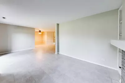 [Address not provided], Wheaton, IL 60189 - Photo 7