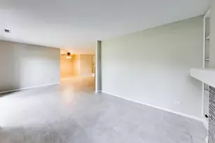 [Address not provided], Wheaton, IL 60189 - Photo 7