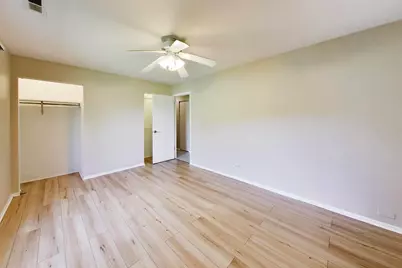 [Address not provided], Wheaton, IL 60189 - Photo 21