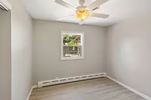 2226 Marshall Pkwy, Waukegan, IL 60085 - Photo 11