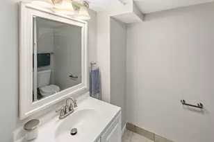 2226 Marshall Pkwy, Waukegan, IL 60085 - Photo 37