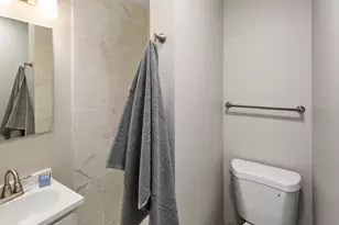 2226 Marshall Pkwy, Waukegan, IL 60085 - Photo 17