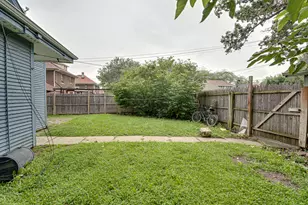 451 Marion Ave, Aurora, IL 60505 - Photo 21