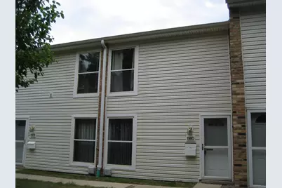 1980 Huntington Boulevard, Hoffman Estates, IL 60169 - Photo 1