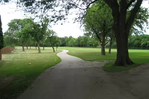 1980 Huntington Blvd, Hoffman Estates, IL 60169 - Photo 17