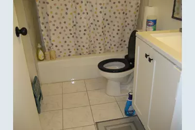 1980 Huntington Boulevard, Hoffman Estates, IL 60169 - Photo 11