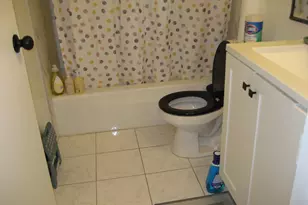 1980 Huntington Blvd, Hoffman Estates, IL 60169 - Photo 11