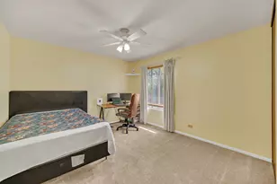 206 Albert Dr, Vernon Hills, IL 60061 - Photo 27