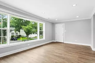 336 E Russell St, Barrington, IL 60010 - Photo 17