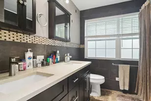 336 E Russell St, Barrington, IL 60010 - Photo 9