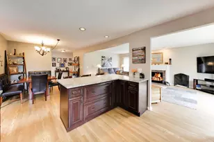 4783 Clearwater Ln, Naperville, IL 60564 - Photo 11