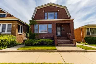 8411 S Elizabeth St, Chicago, IL 60620 - Photo 1