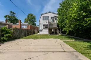8411 S Elizabeth St, Chicago, IL 60620 - Photo 33