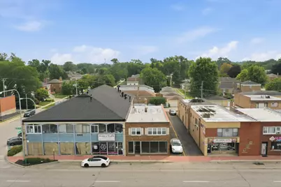 3837 W 95th Street, Evergreen Park, IL 60805 - Photo 3