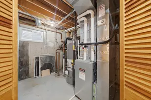 8600 Menard Ave, Burbank, IL 60459 - Photo 37