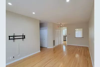 11S505 Rachael Court, Willowbrook, IL 60527 - Photo 9