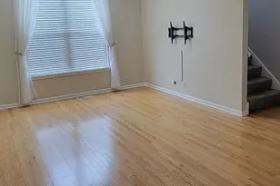 11S505 Rachael Ct, Willowbrook, IL 60527 - Photo 11