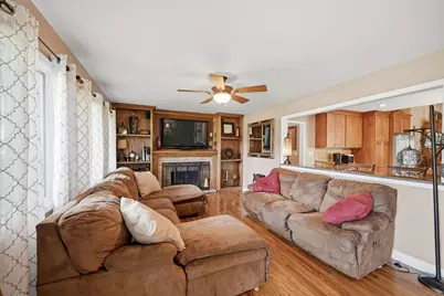 28 S Cherry Drive, Oswego, IL 60543 - Photo 11