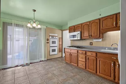 15719 Kenwood Avenue, South Holland, IL 60473 - Photo 5