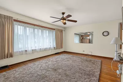 15719 Kenwood Avenue, South Holland, IL 60473 - Photo 9