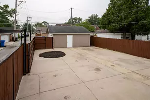 3517 W 80th St, Chicago, IL 60652 - Photo 17